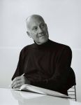 Photo of Norman Foster, author of the foreword to Logomotive